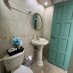 Apartment Just 5 Minutes From Downtown